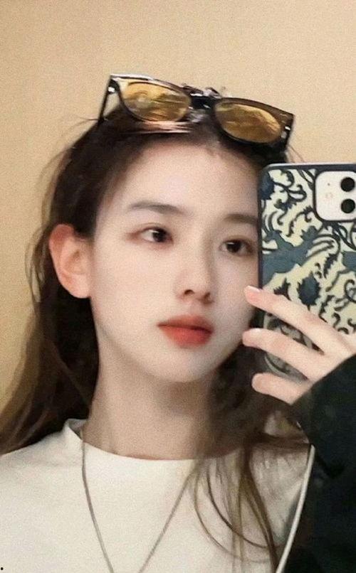 爆料女友吃瓜视频大全免费观看,免费观看,揭秘娱乐圈幕后故事 第1张 爆料女友吃瓜视频大全免费观看,免费观看,揭秘娱乐圈幕后故事 第1张